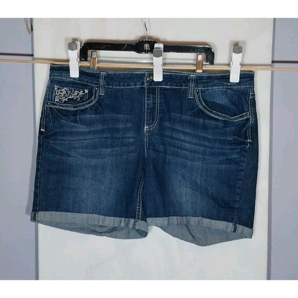 ZCO Jeans Premium Shorts 22W Denim Blue Embroidered Sequins Rhinestone Mid Rise - Picture 2 of 11